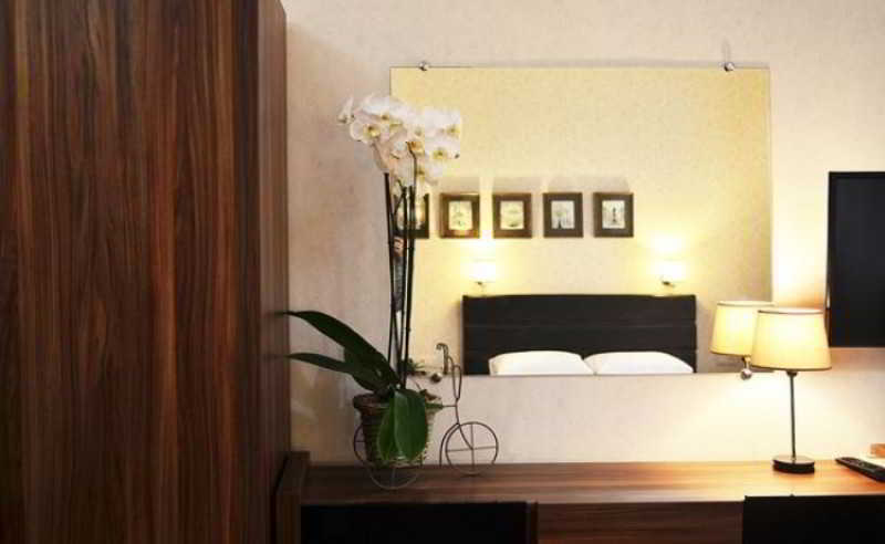 Noname Hotel Odessa Bagian luar foto