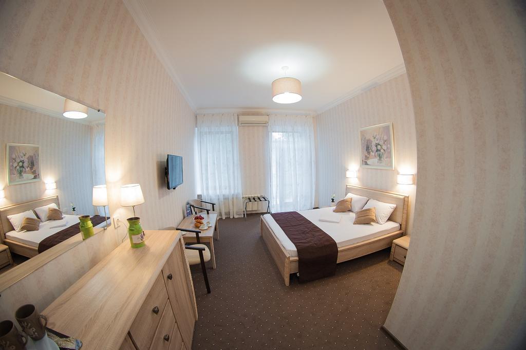 Noname Hotel Odessa Ruang foto