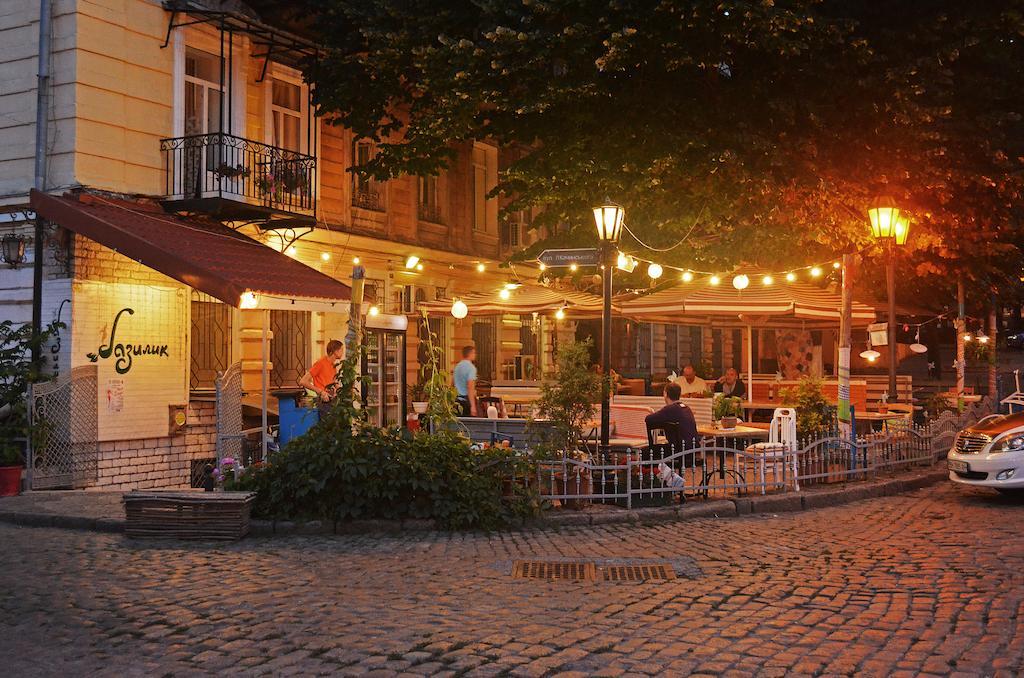 Noname Hotel Odessa Bagian luar foto