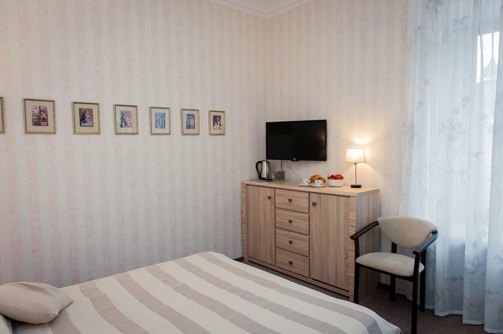 Noname Hotel Odessa Bagian luar foto
