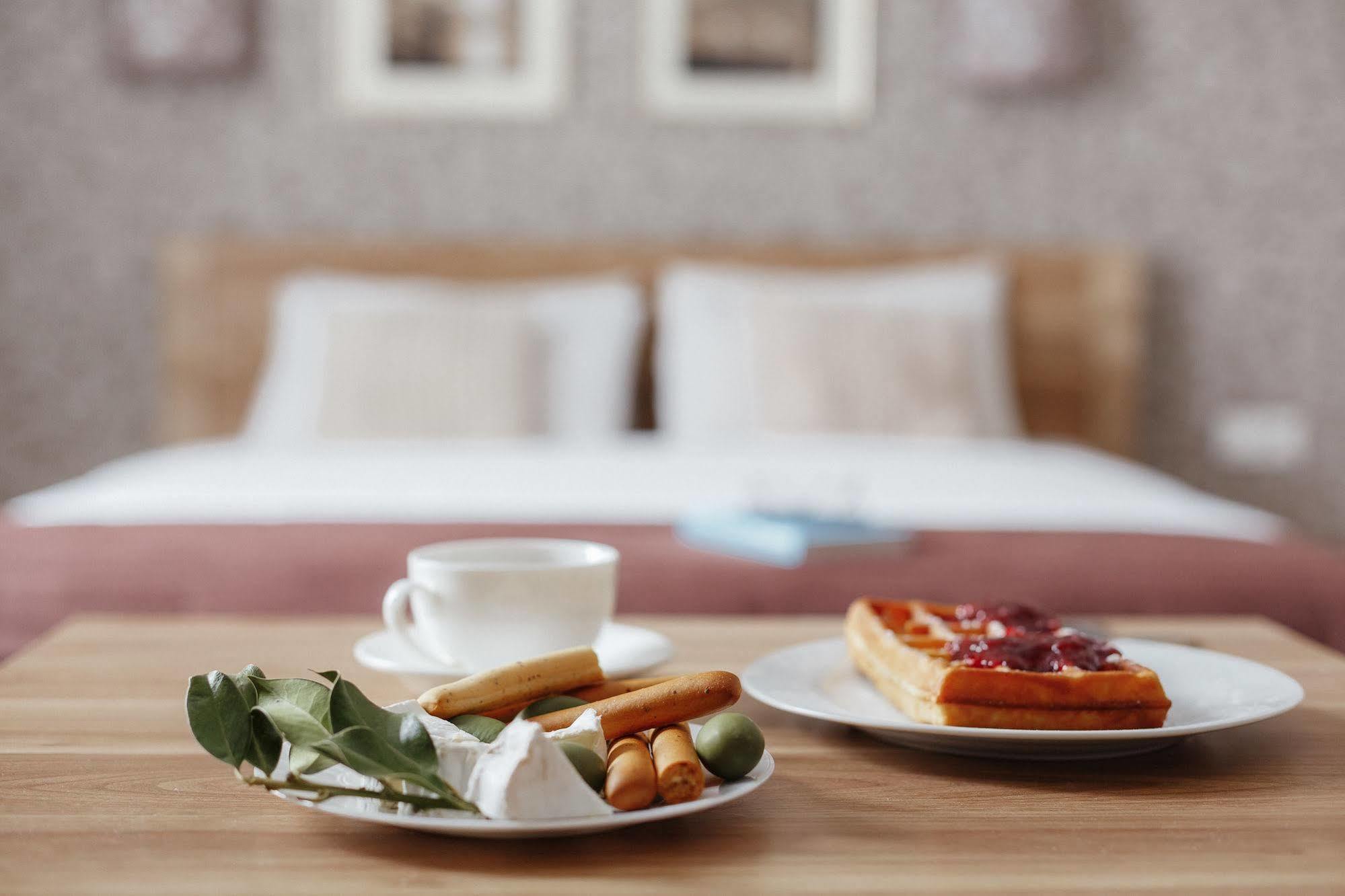 Noname Hotel Odessa Bagian luar foto
